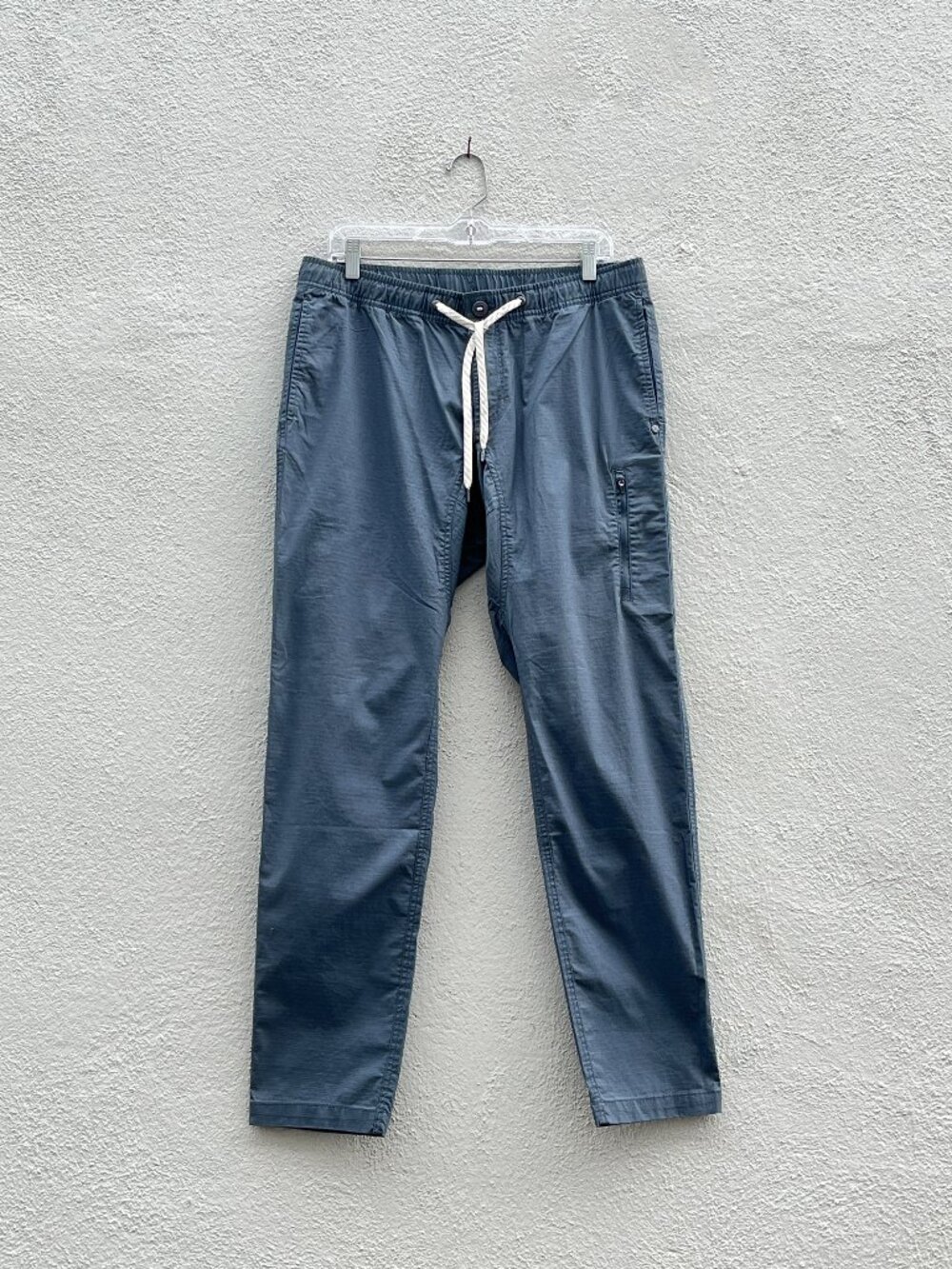 Men's Vuori Gray Ripstop Climbing Hiking Cargo Pants Joggers Size Large